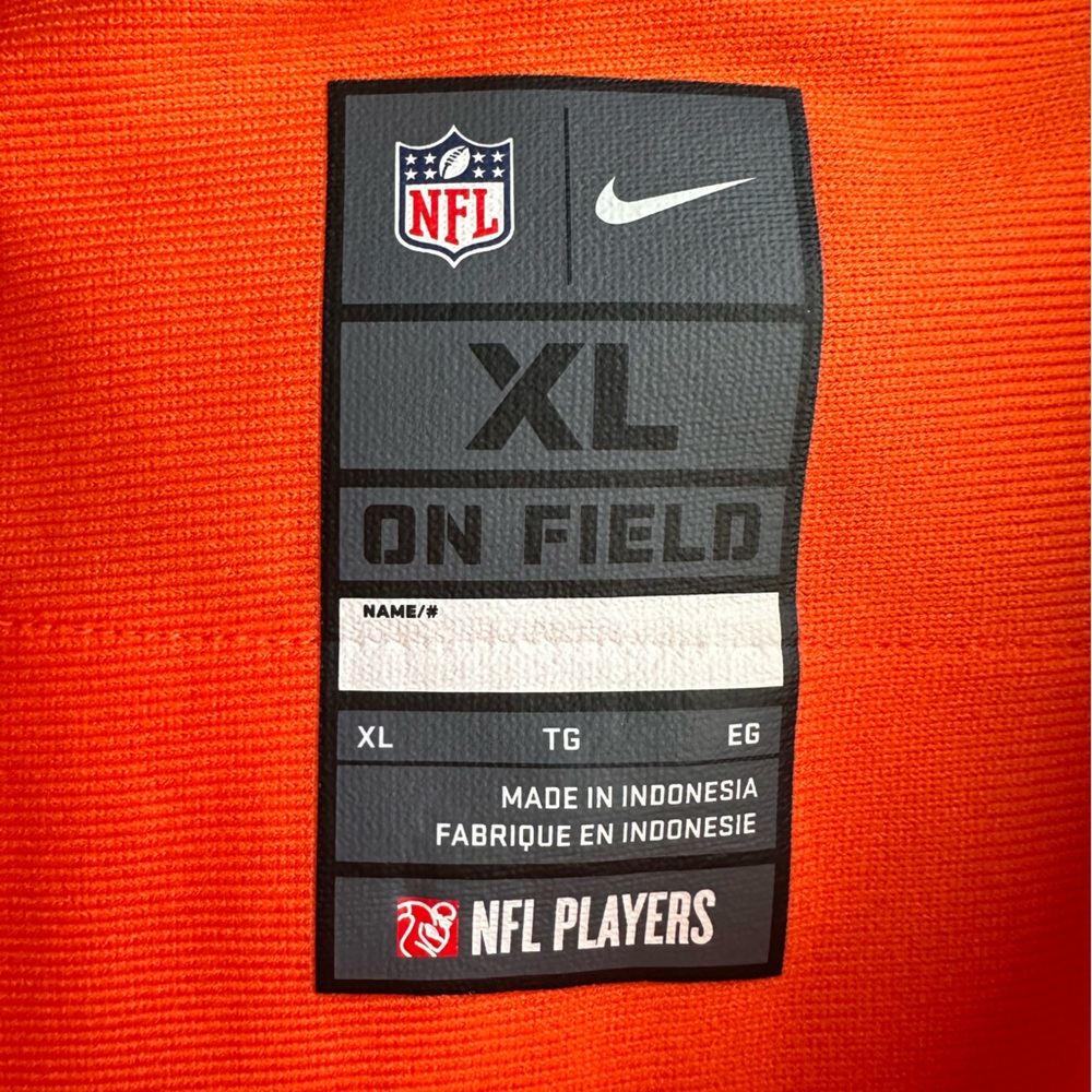 SOLD Nike NFL Denver Broncos Peyton Manning QB #18 - Picture 7 of 9